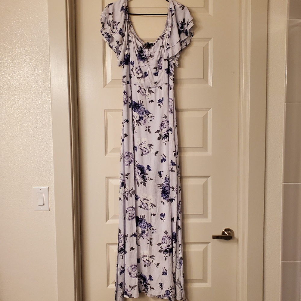 NWOT Blue Floral Maxi Dress